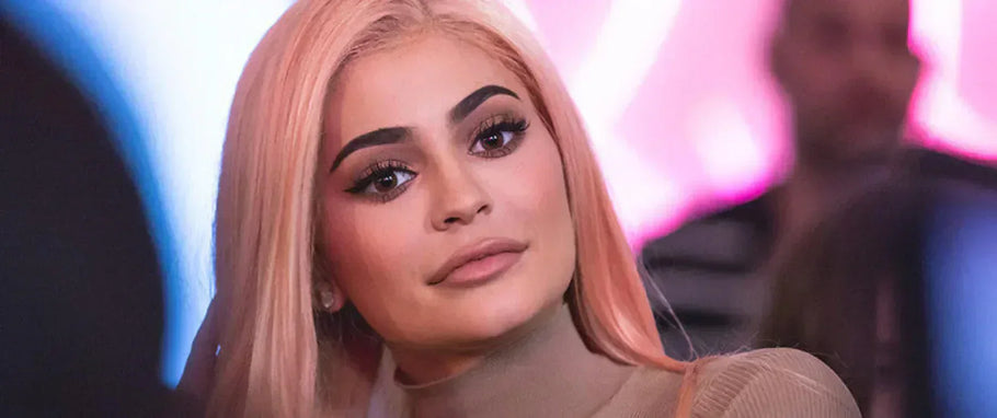 凯莉·詹娜美妆快闪店运营拆解：电商品牌如何打造线下体验